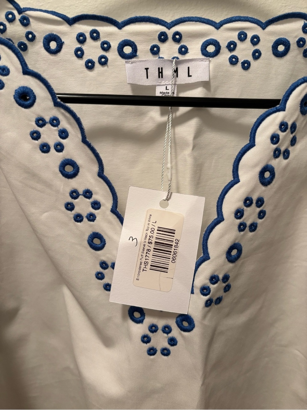 THML Blouse - Picture 3 of 3